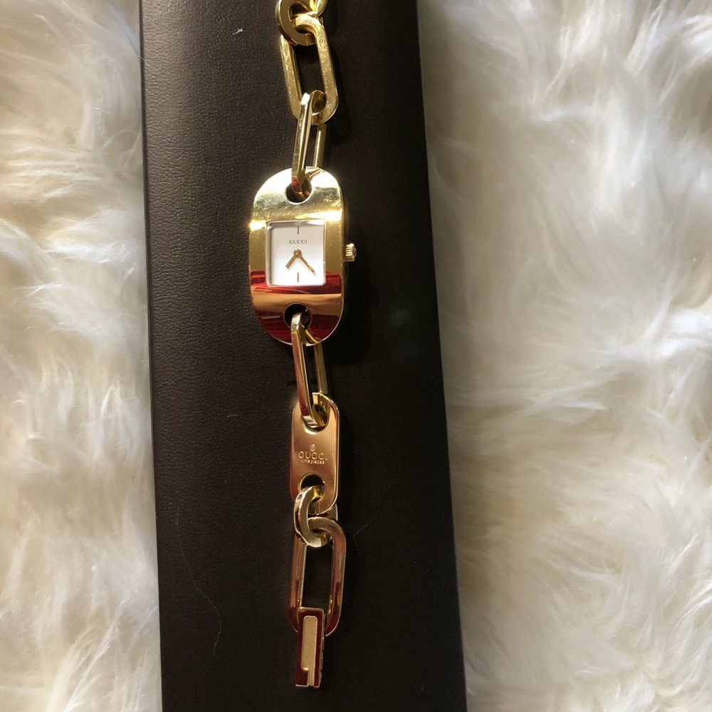 Gucci Watch